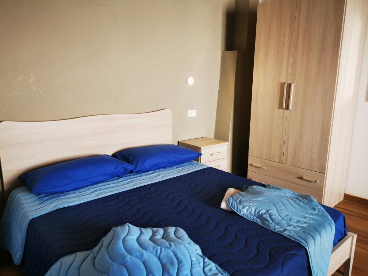 Agriturismo B&B Il Girasole Roccadaspide Bagian luar foto