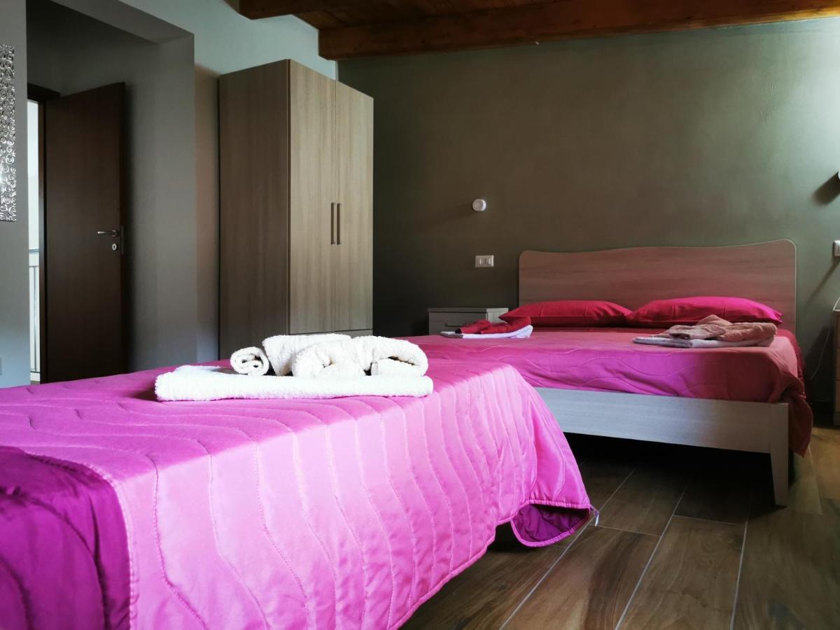 Agriturismo B&B Il Girasole Roccadaspide Bagian luar foto