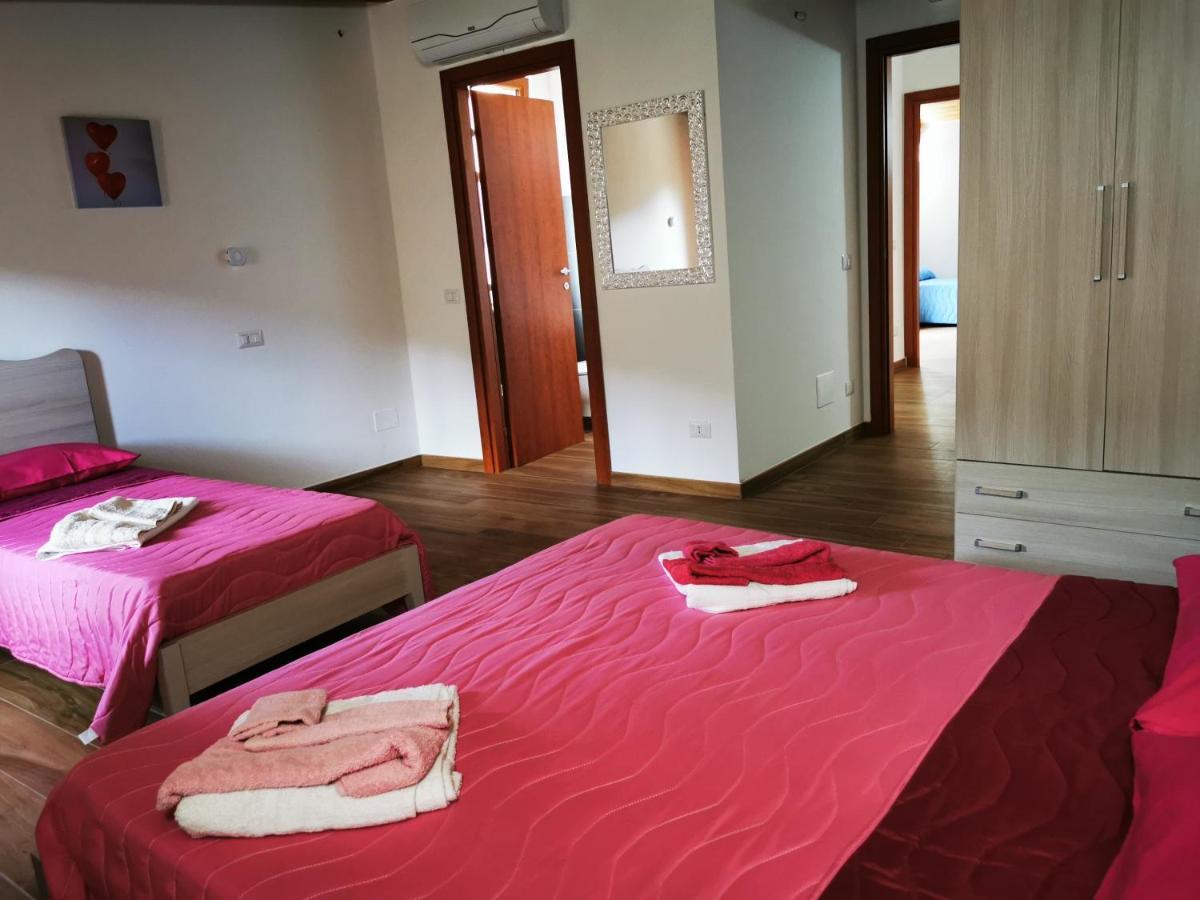 Agriturismo B&B Il Girasole Roccadaspide Bagian luar foto